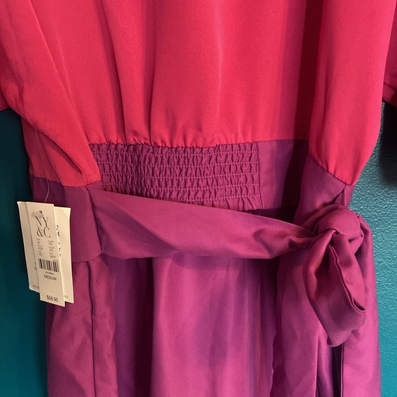 New York & Company Color-block Dolman Ruffle Sleeve Midi Dress - Picture 10 of 13